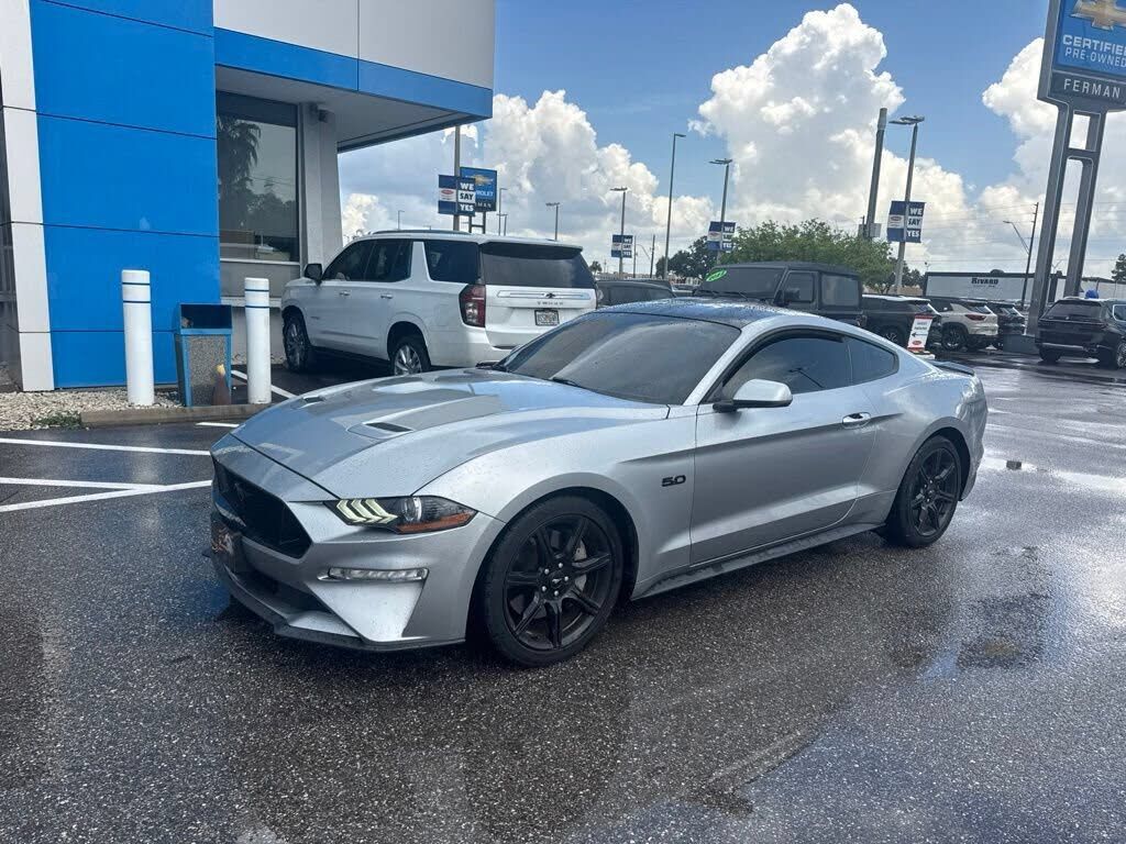 2020 FORD Mustang