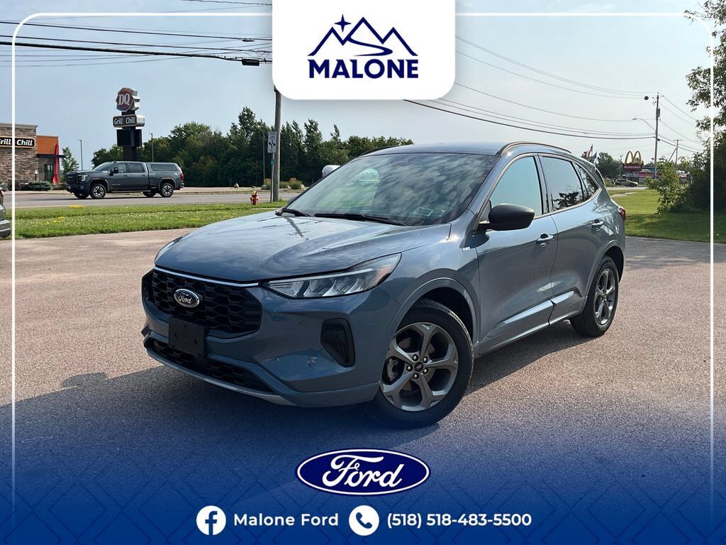 2023 FORD Escape