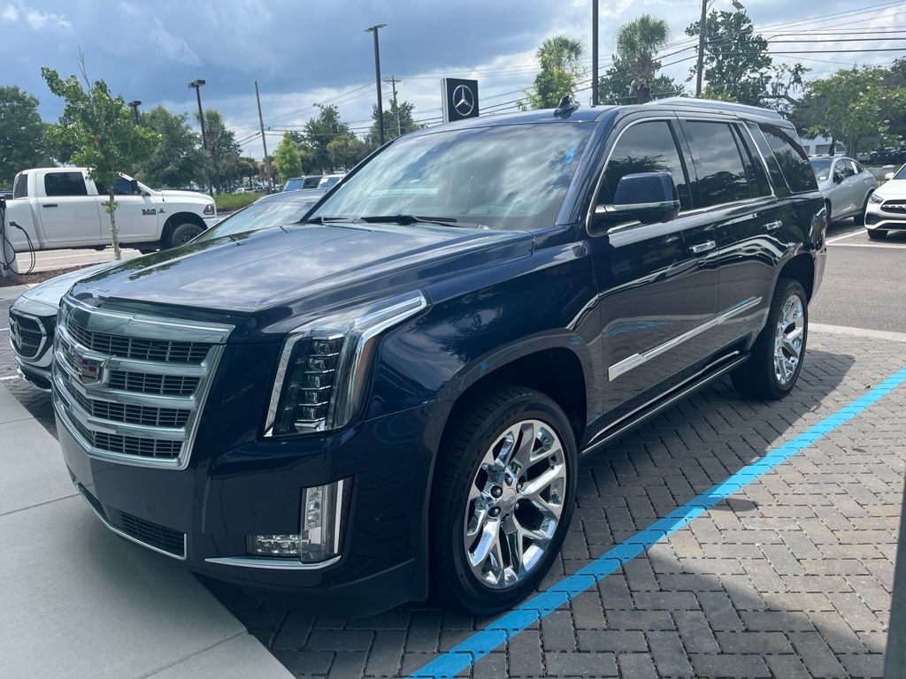 2018 CADILLAC Escalade