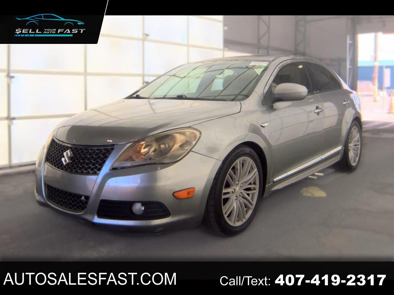 2011 SUZUKI Kizashi