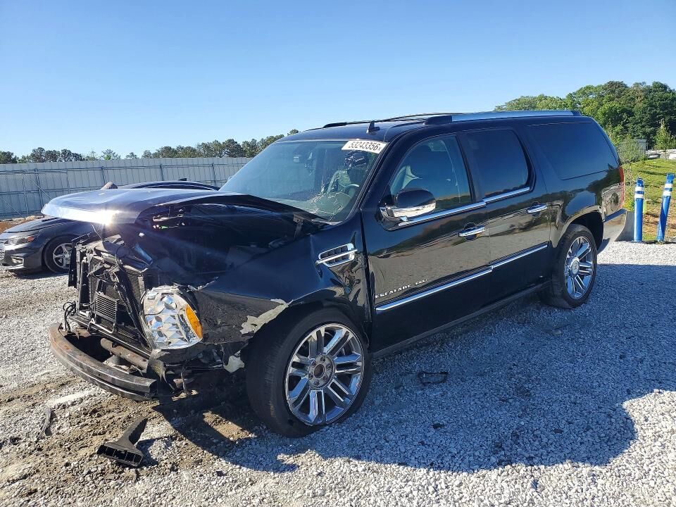 2011 CADILLAC Escalade