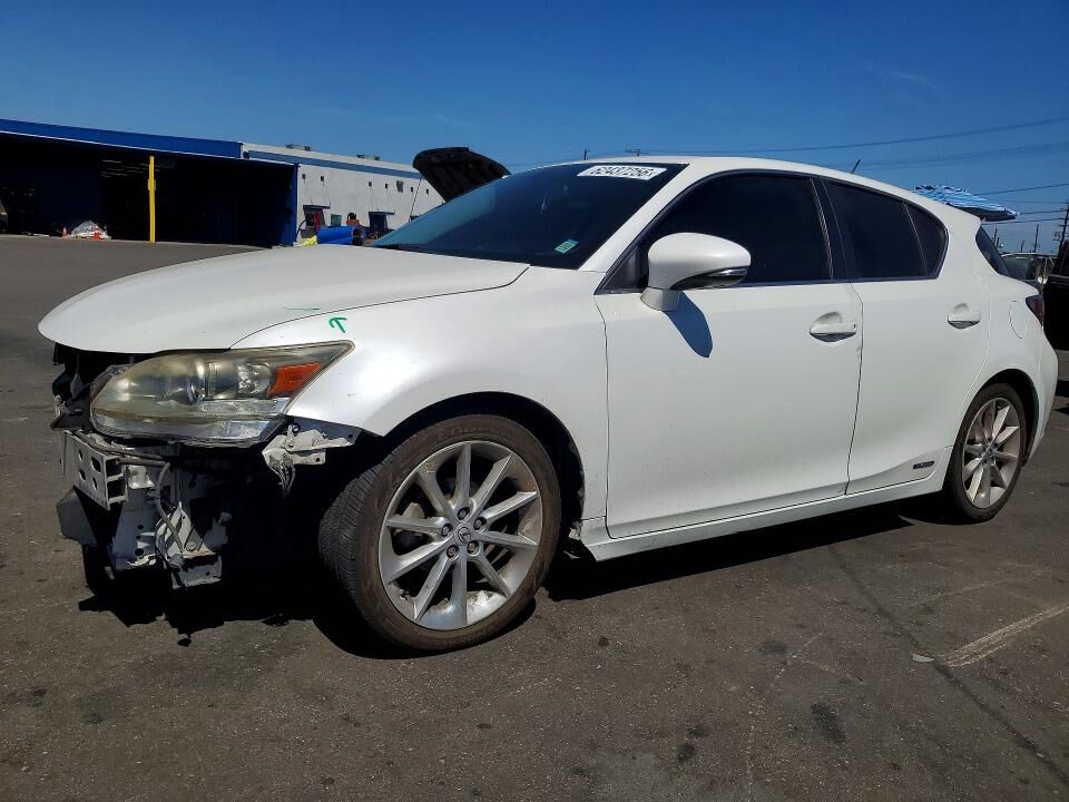 2013 LEXUS CT