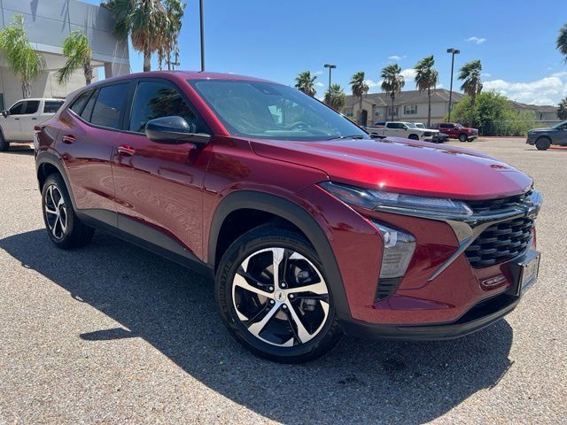 2024 CHEVROLET Trax
