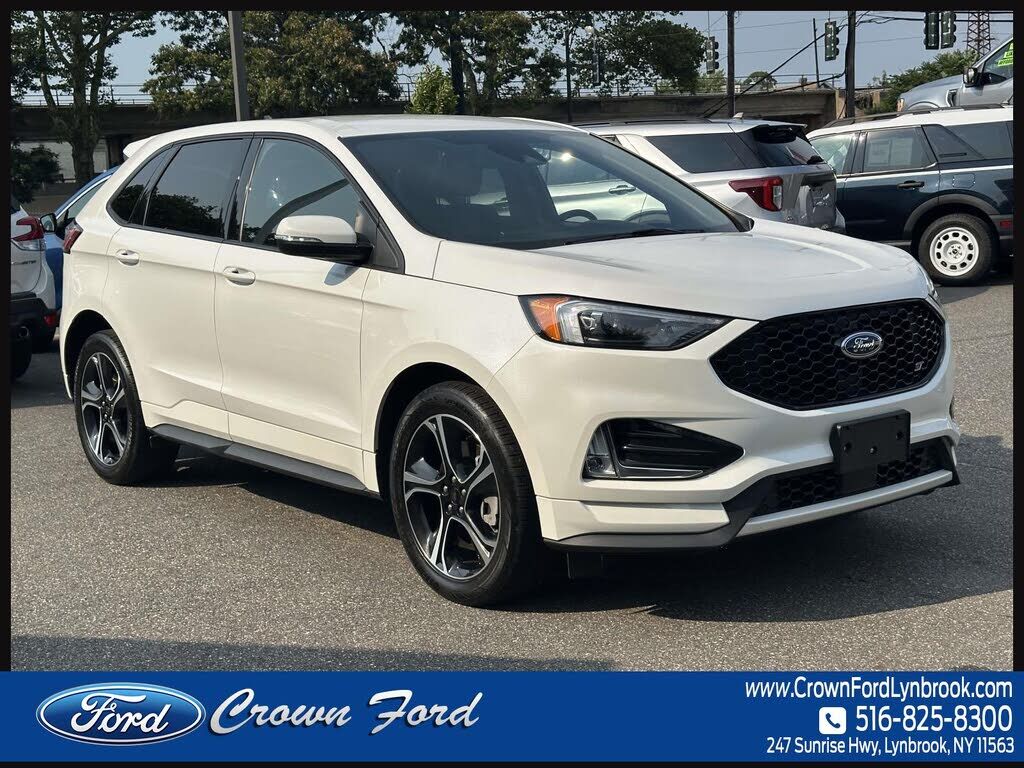 2023 FORD Edge