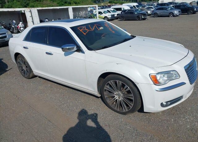 2011 CHRYSLER 300C