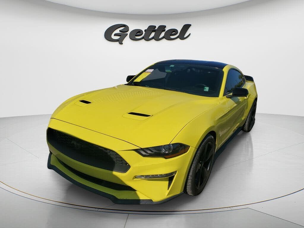2021 FORD Mustang