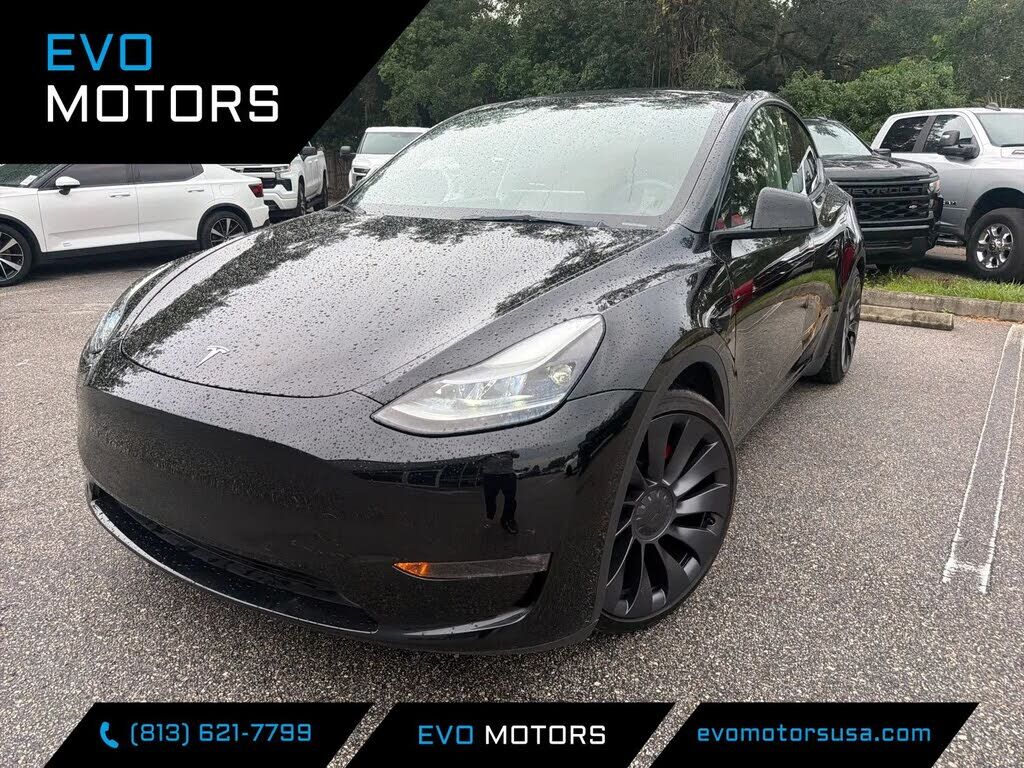 2022 TESLA Model Y