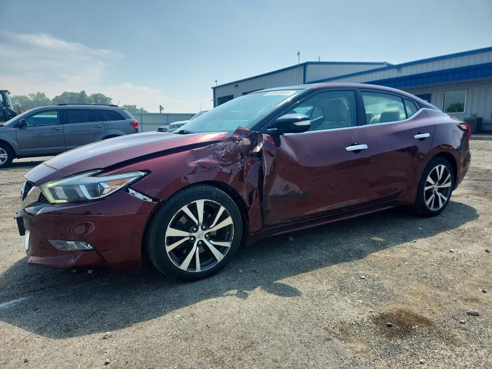 2017 NISSAN Maxima