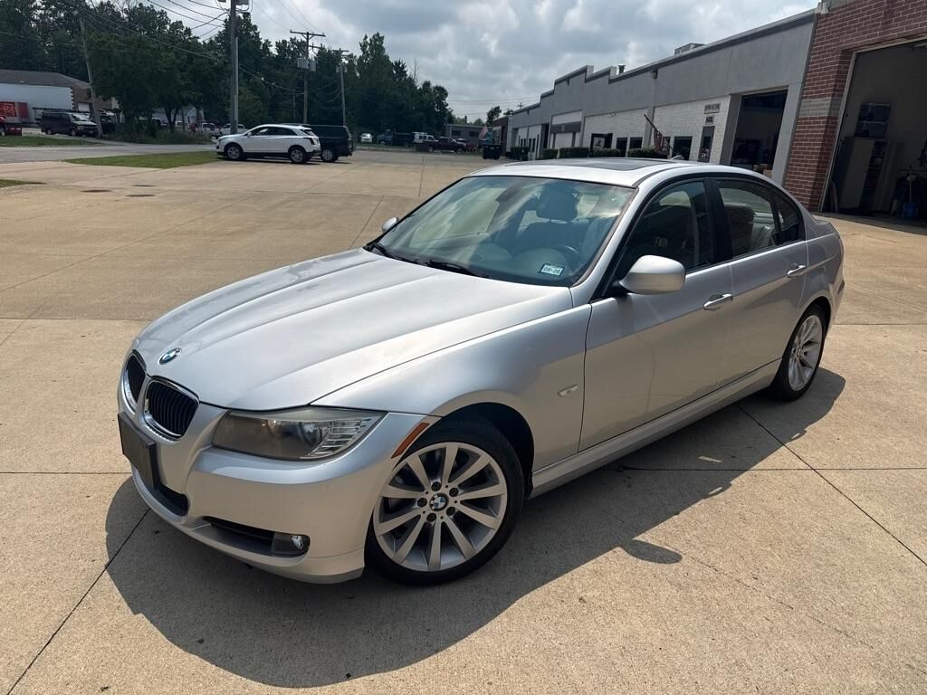 2011 BMW 3 Series