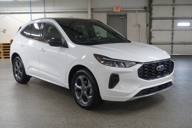 2023 FORD Escape