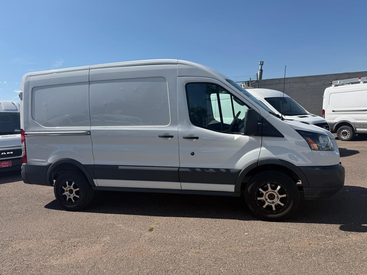 2018 FORD Transit