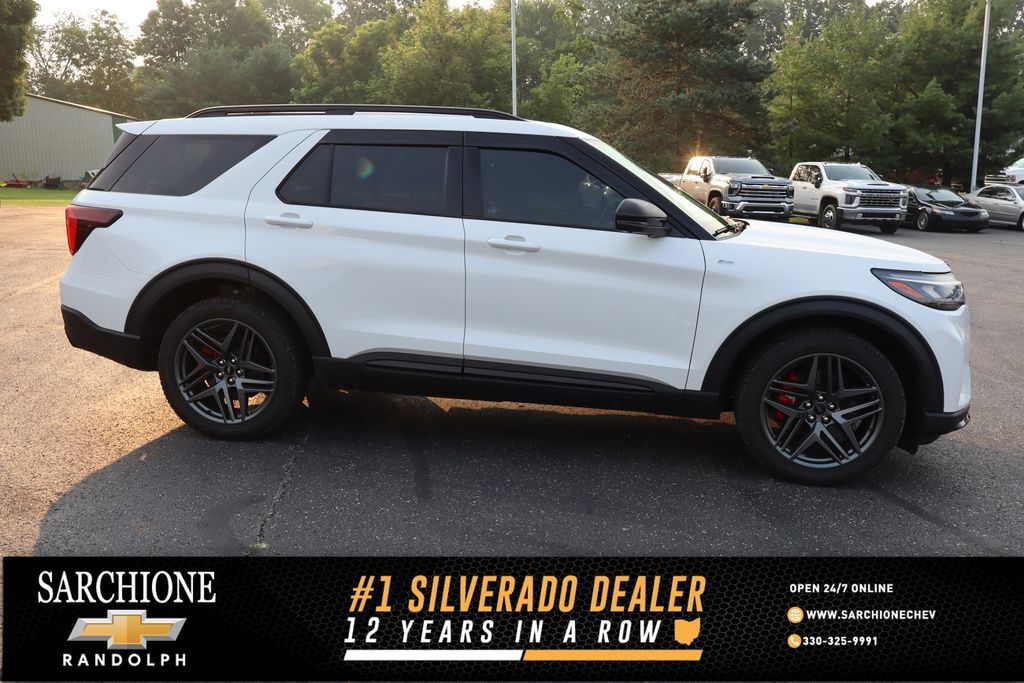 2025 FORD Explorer