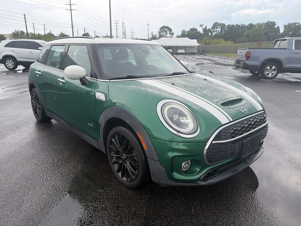2022 MINI Clubman