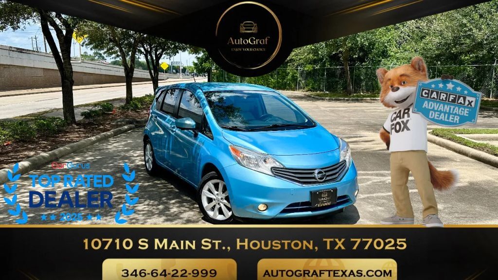 2015 NISSAN Versa
