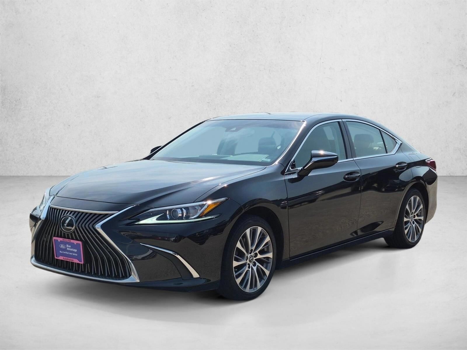 2019 LEXUS ES