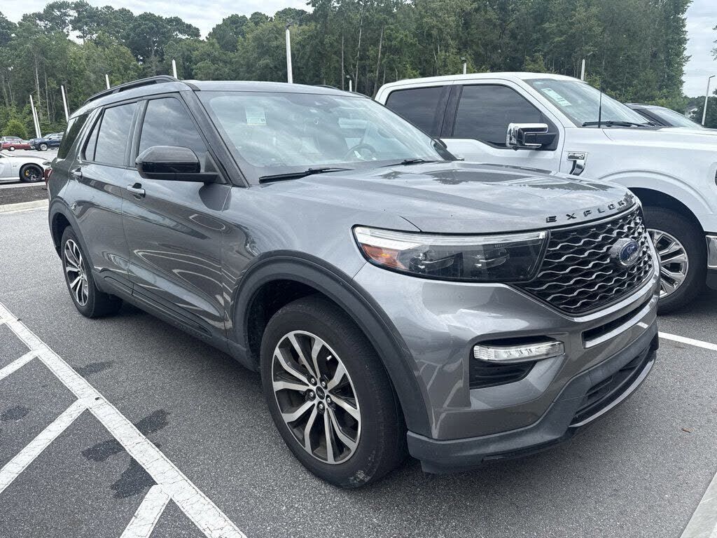 2022 FORD Explorer