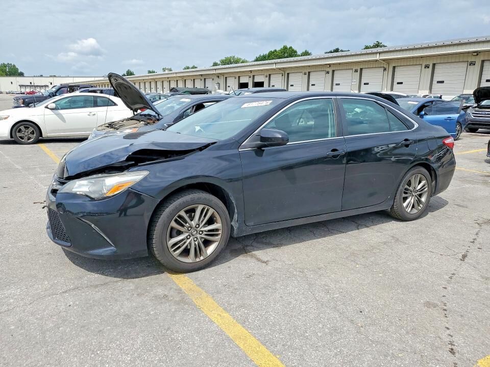 2017 TOYOTA Camry