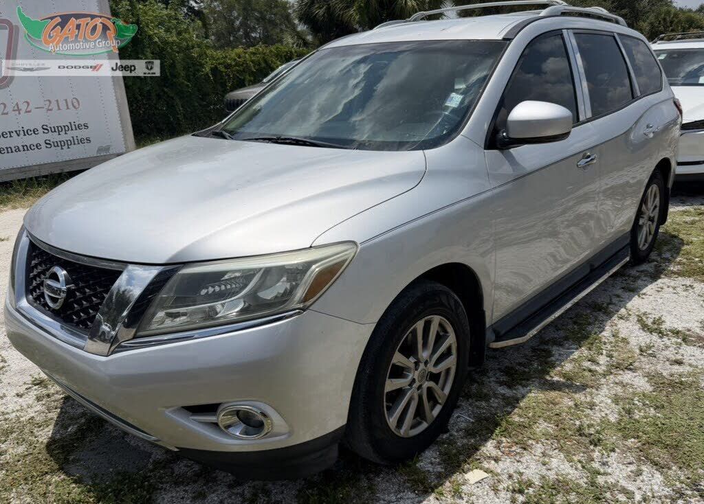 2016 NISSAN Pathfinder