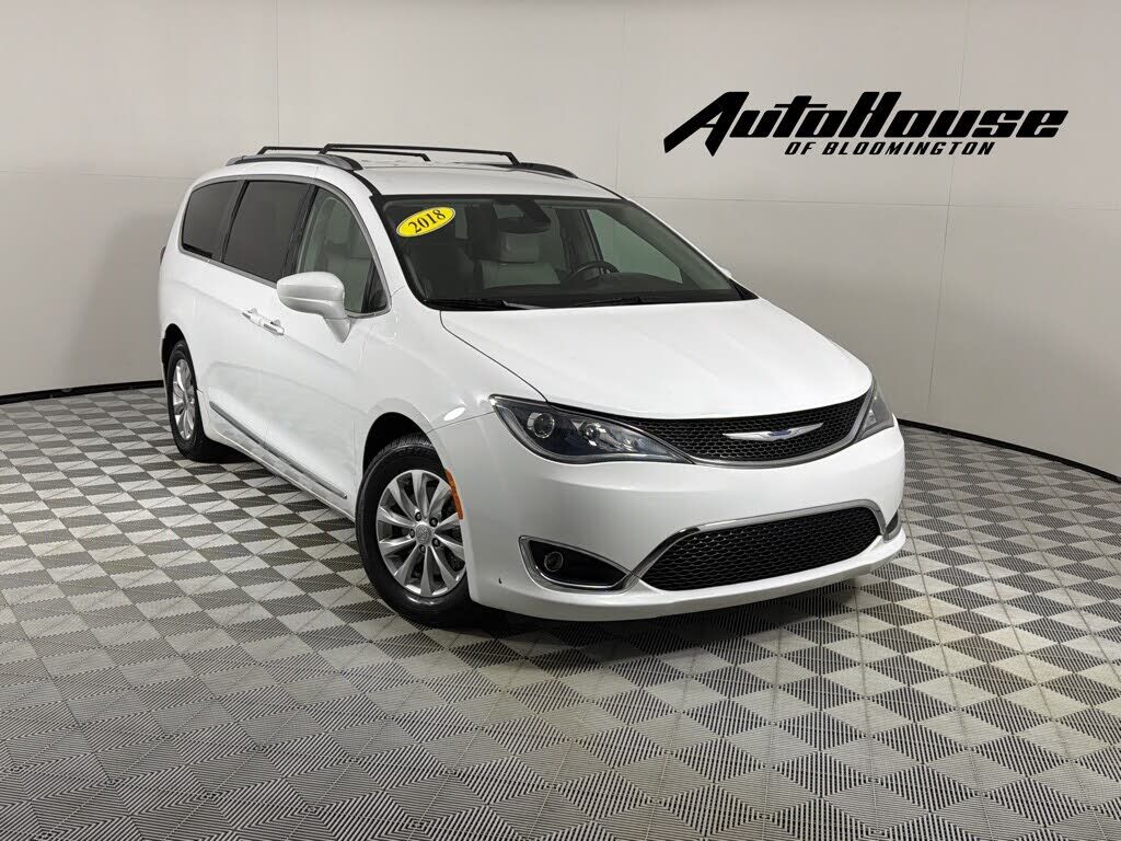 2018 CHRYSLER Pacifica