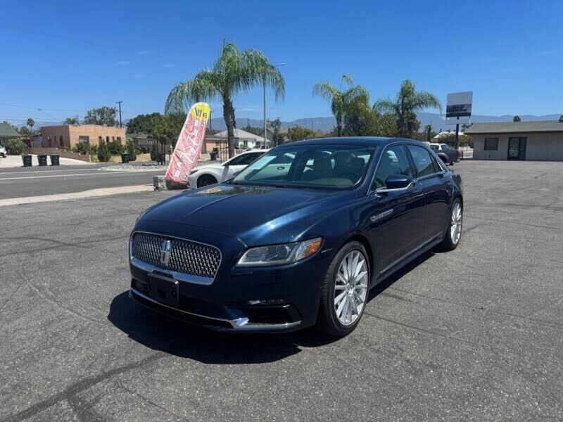 2017 LINCOLN Continental