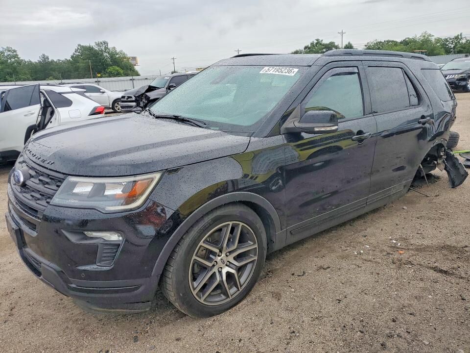 2018 FORD Explorer