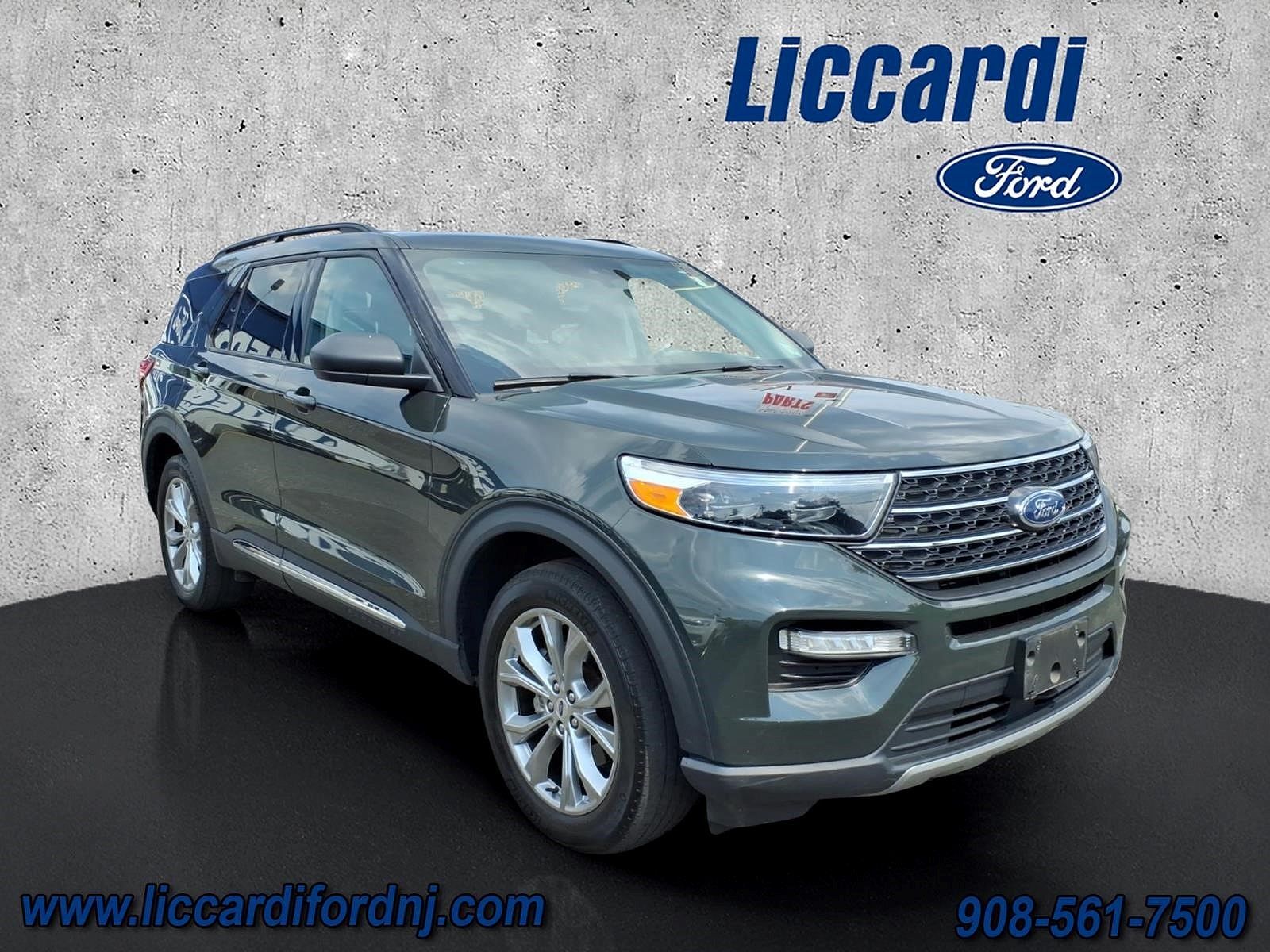 2023 FORD Explorer