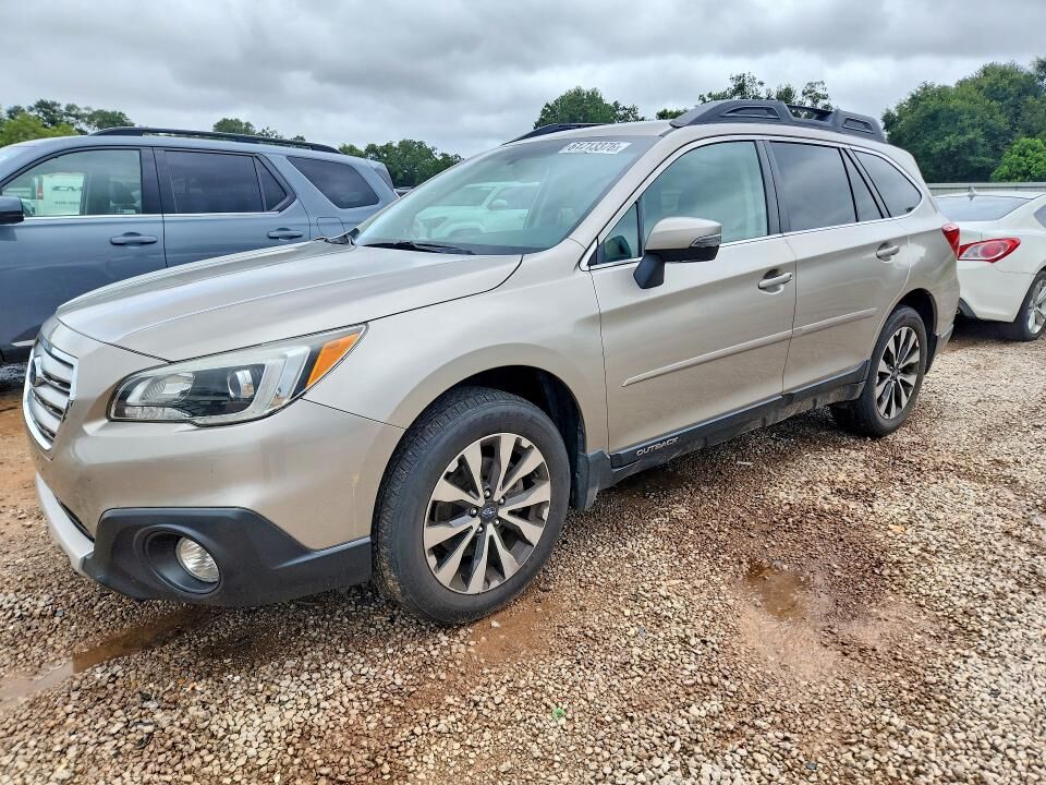 2015 SUBARU Outback