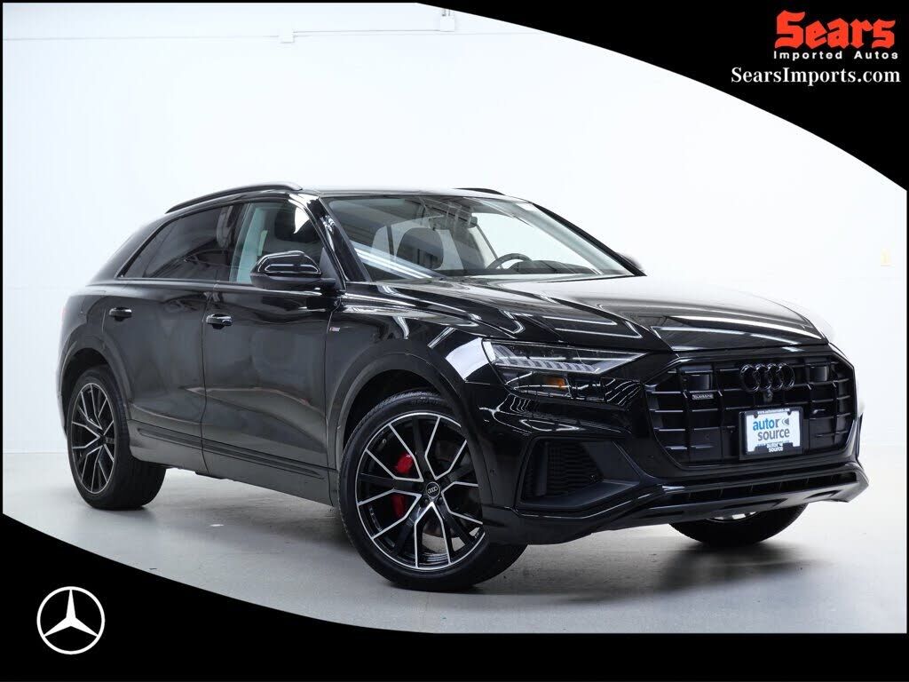 2023 AUDI Q8