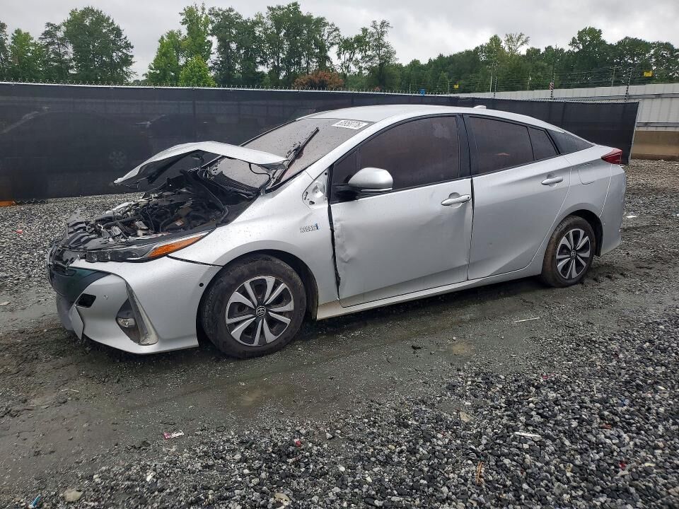 2017 TOYOTA Prius