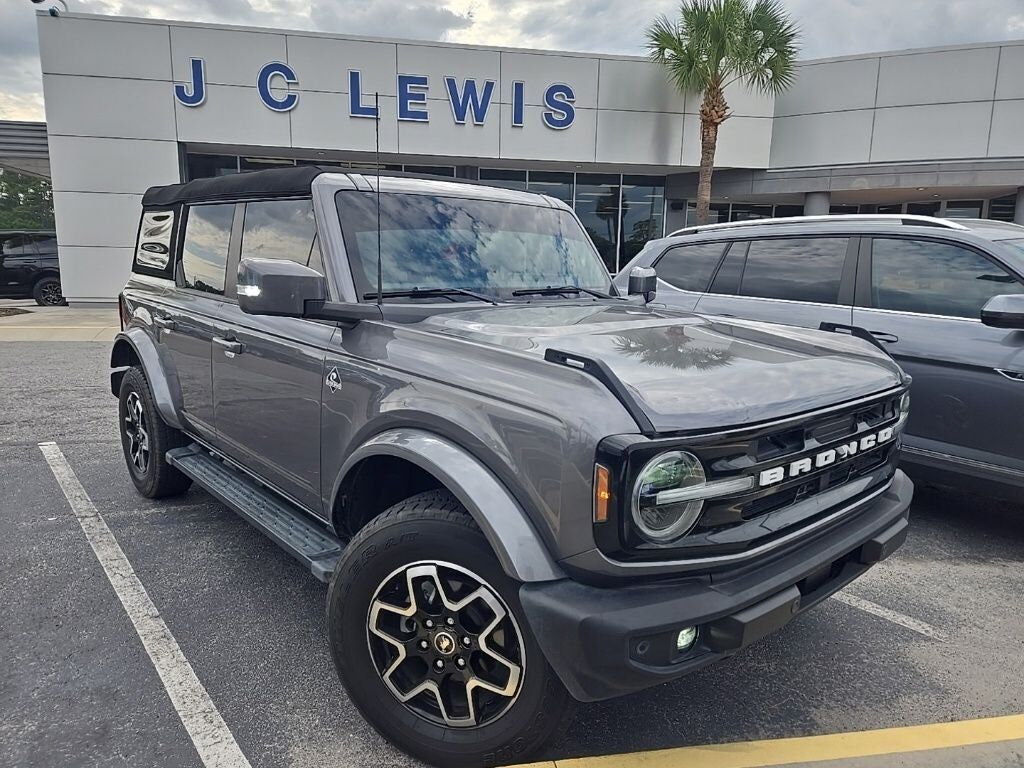 2023 FORD Bronco