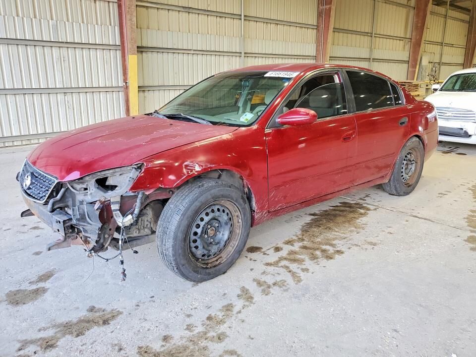 2005 NISSAN Altima