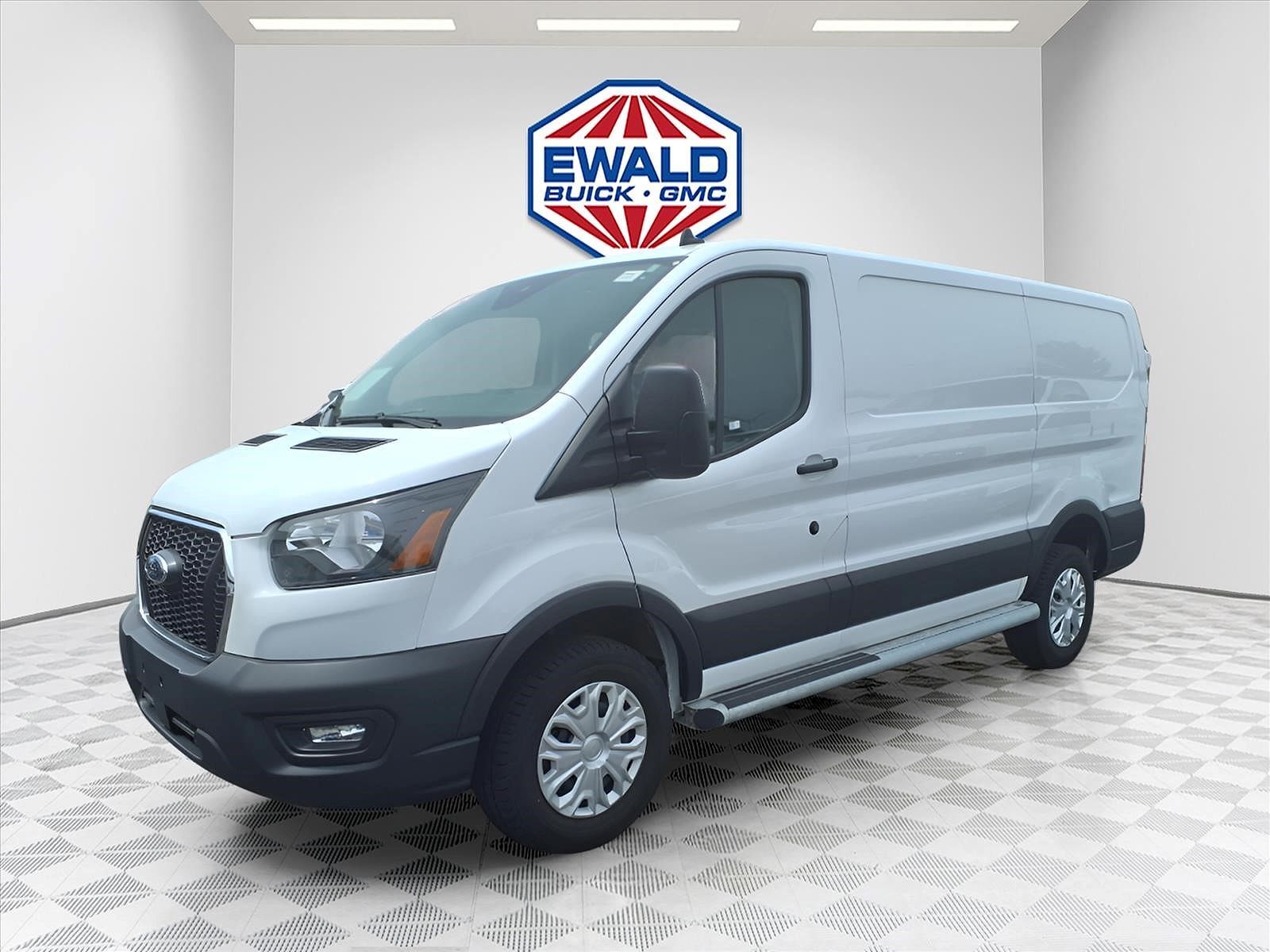 2024 FORD Transit