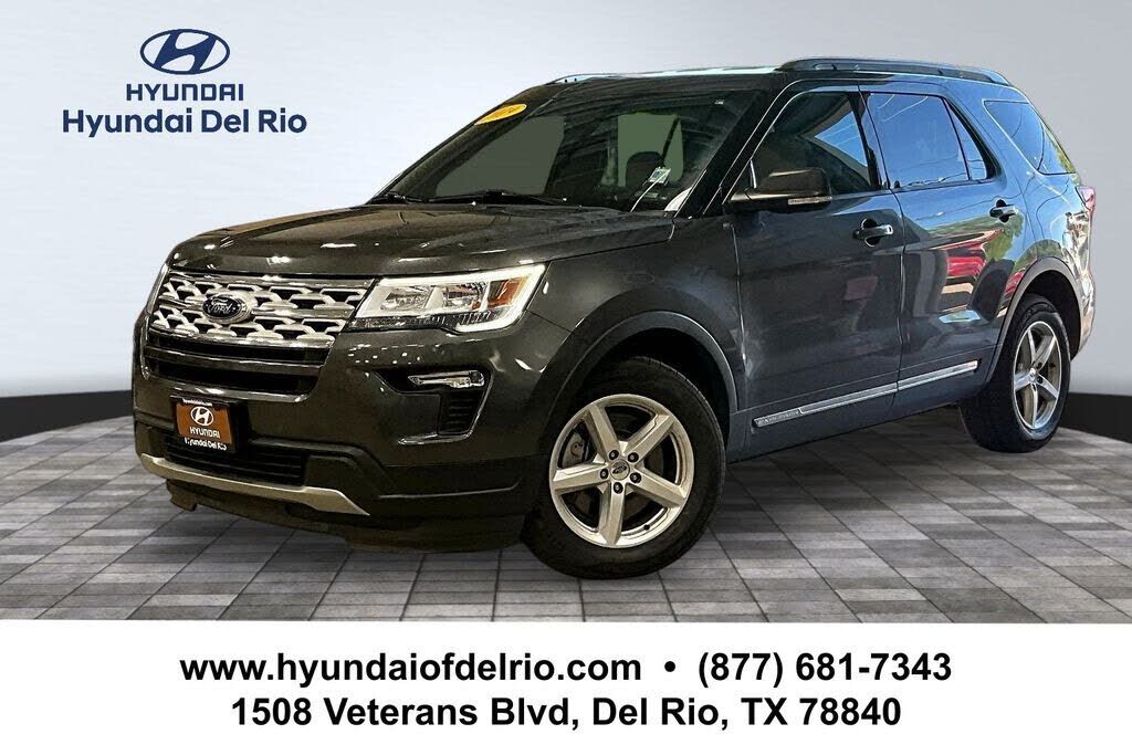 2019 FORD Explorer
