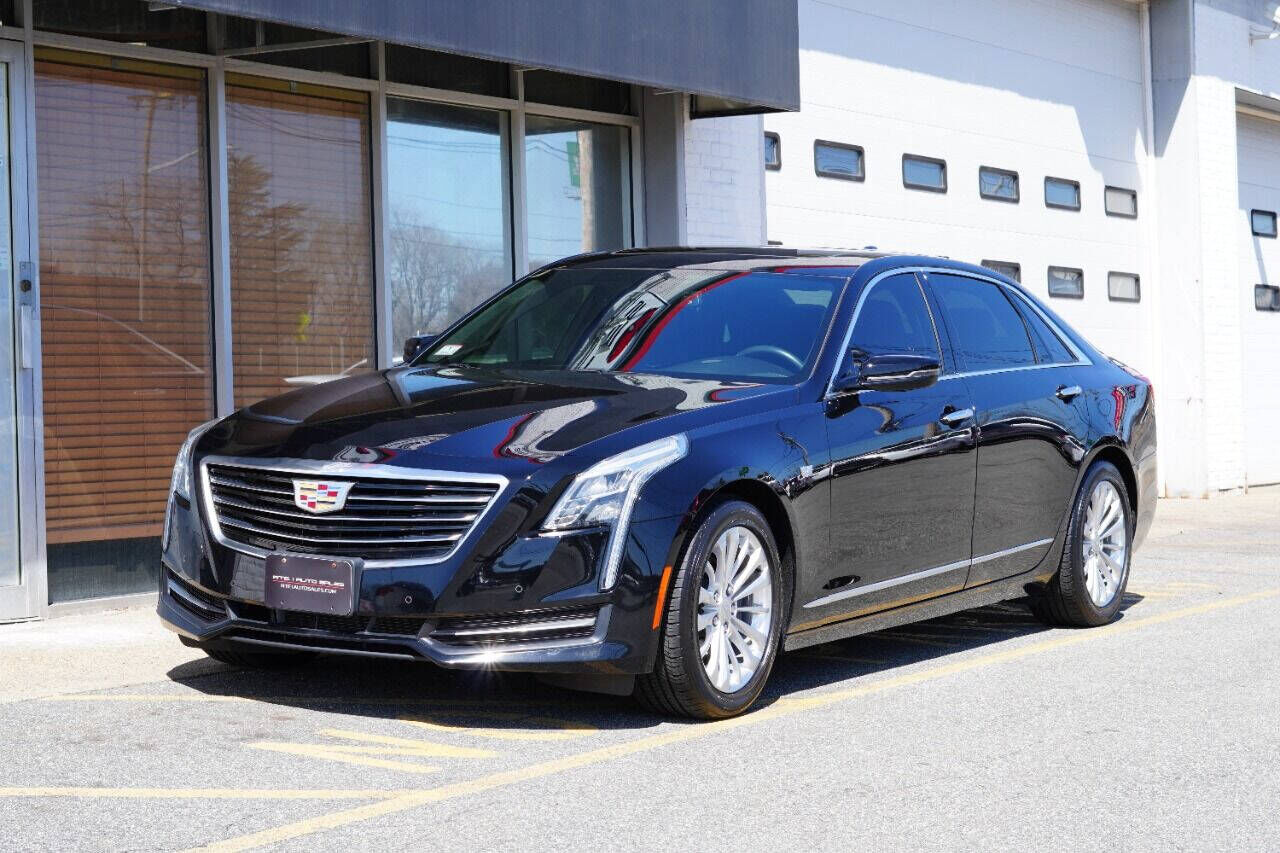 2017 CADILLAC CT6
