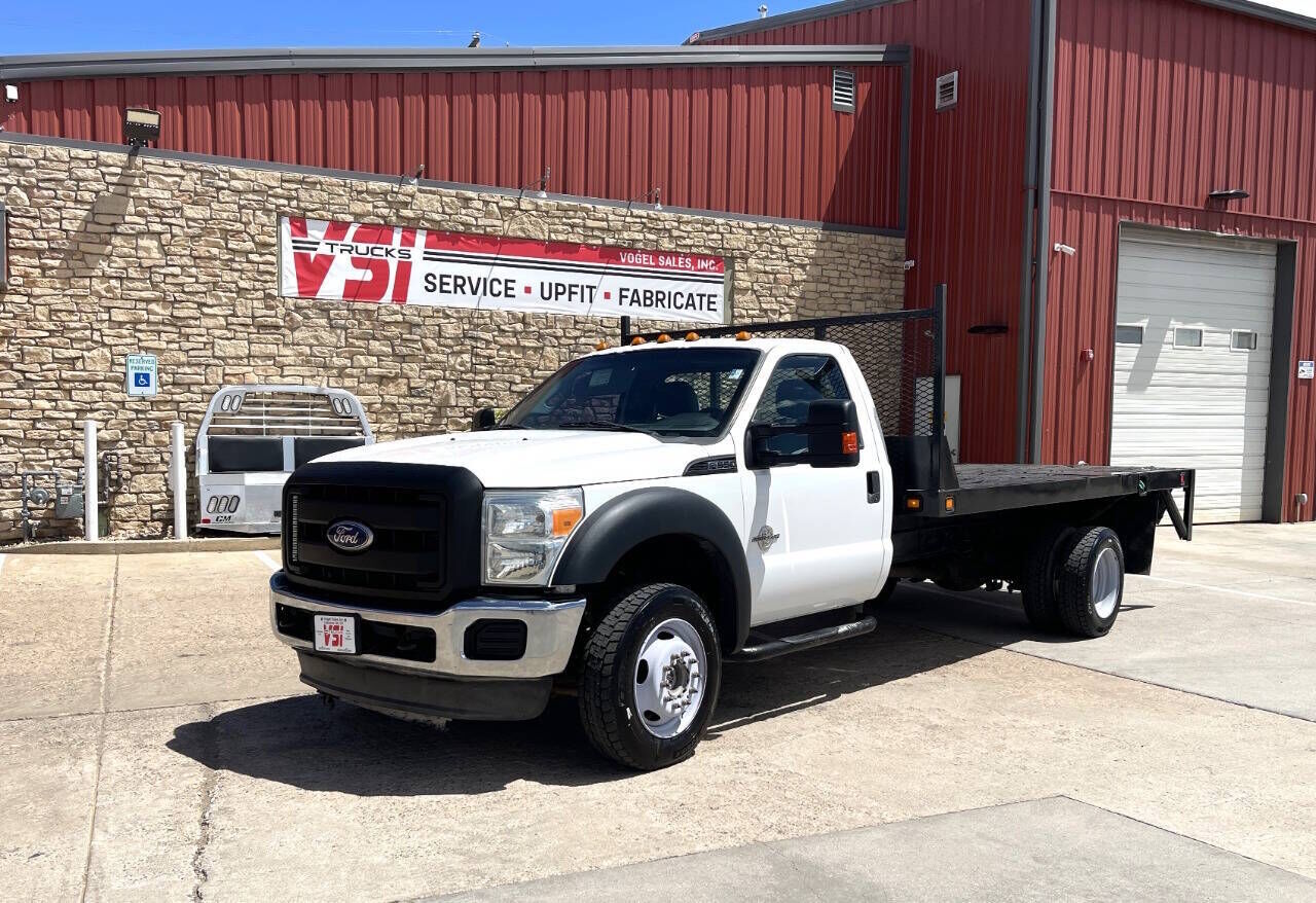 2011 FORD F-550