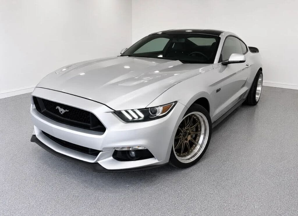 2016 FORD Mustang