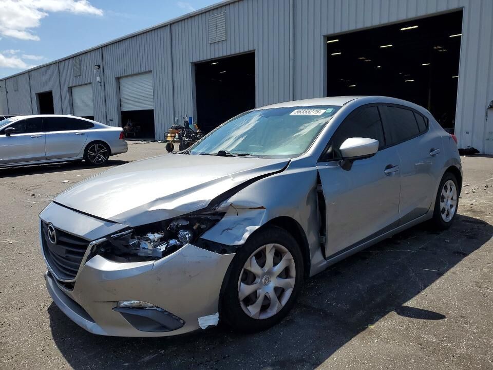 2015 MAZDA Mazda3
