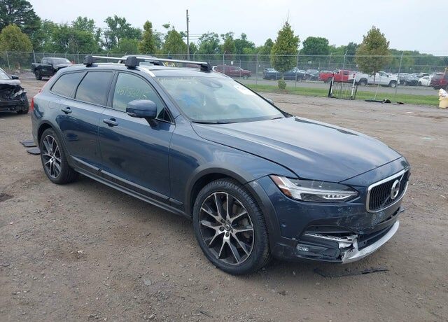 2018 VOLVO V90CC