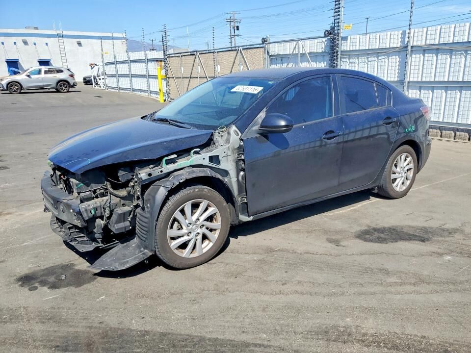 2012 MAZDA Mazda3