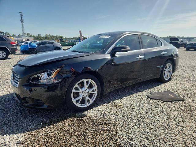 2012 NISSAN Maxima