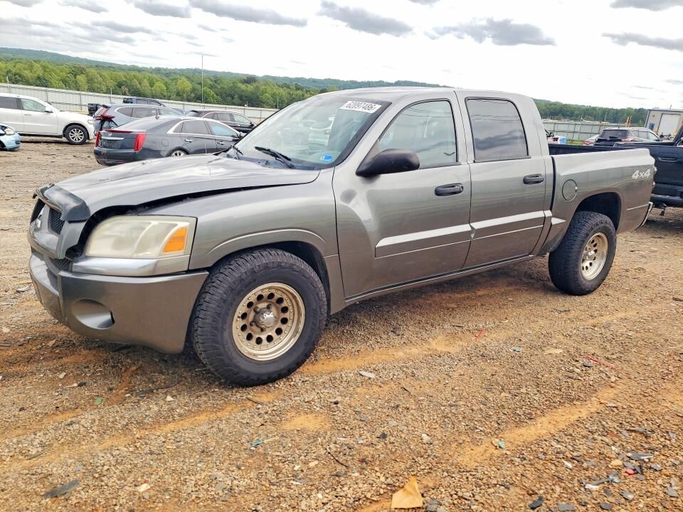 2007 MITSUBISHI Raider