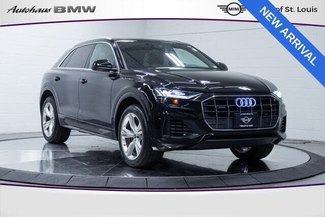 2023 AUDI Q8
