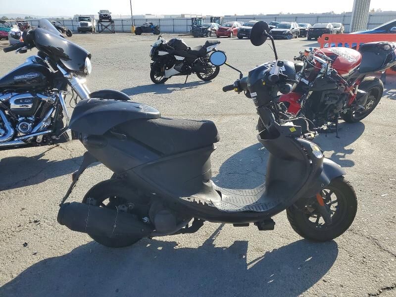 2026 GENUINE SCOOTERS Buddy
