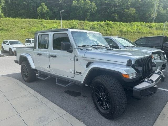 2022 JEEP Gladiator