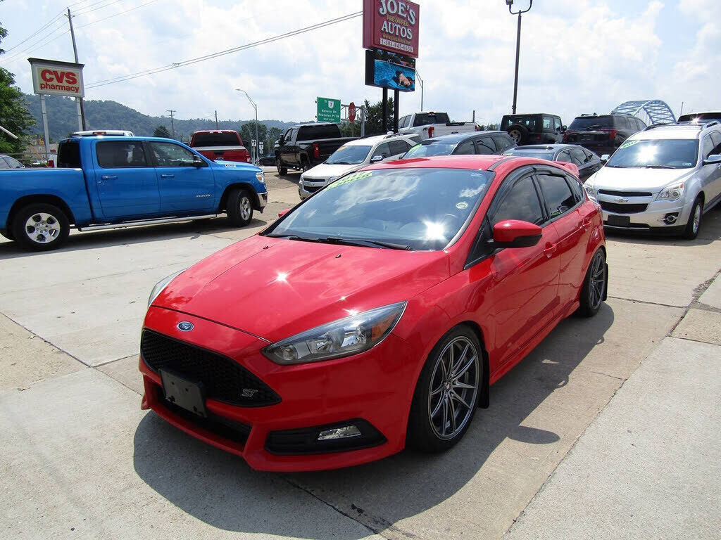 2017 FORD Focus