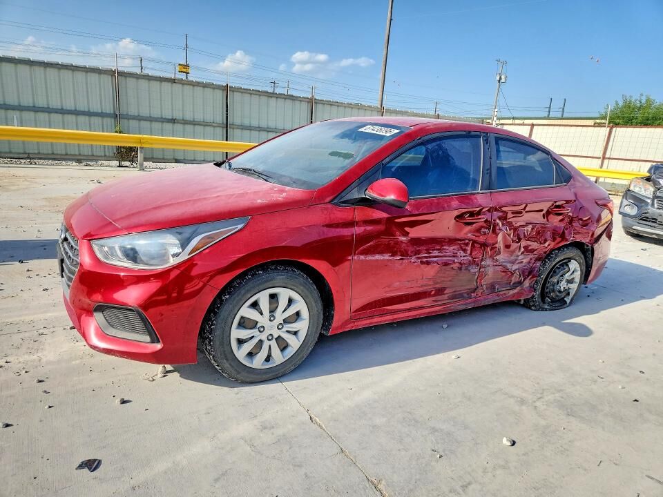 2022 HYUNDAI Accent