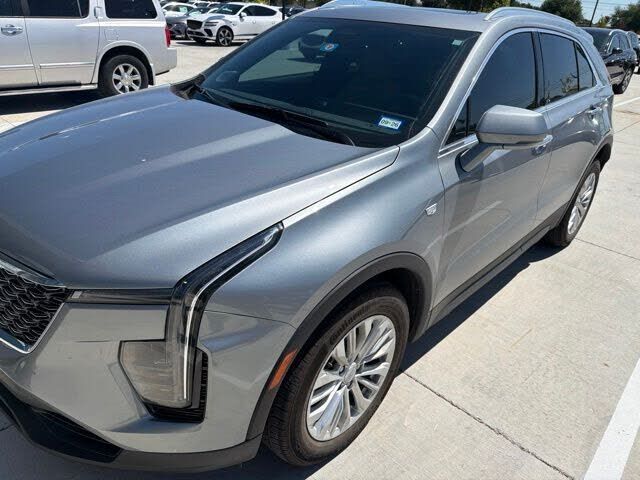 2024 CADILLAC XT4