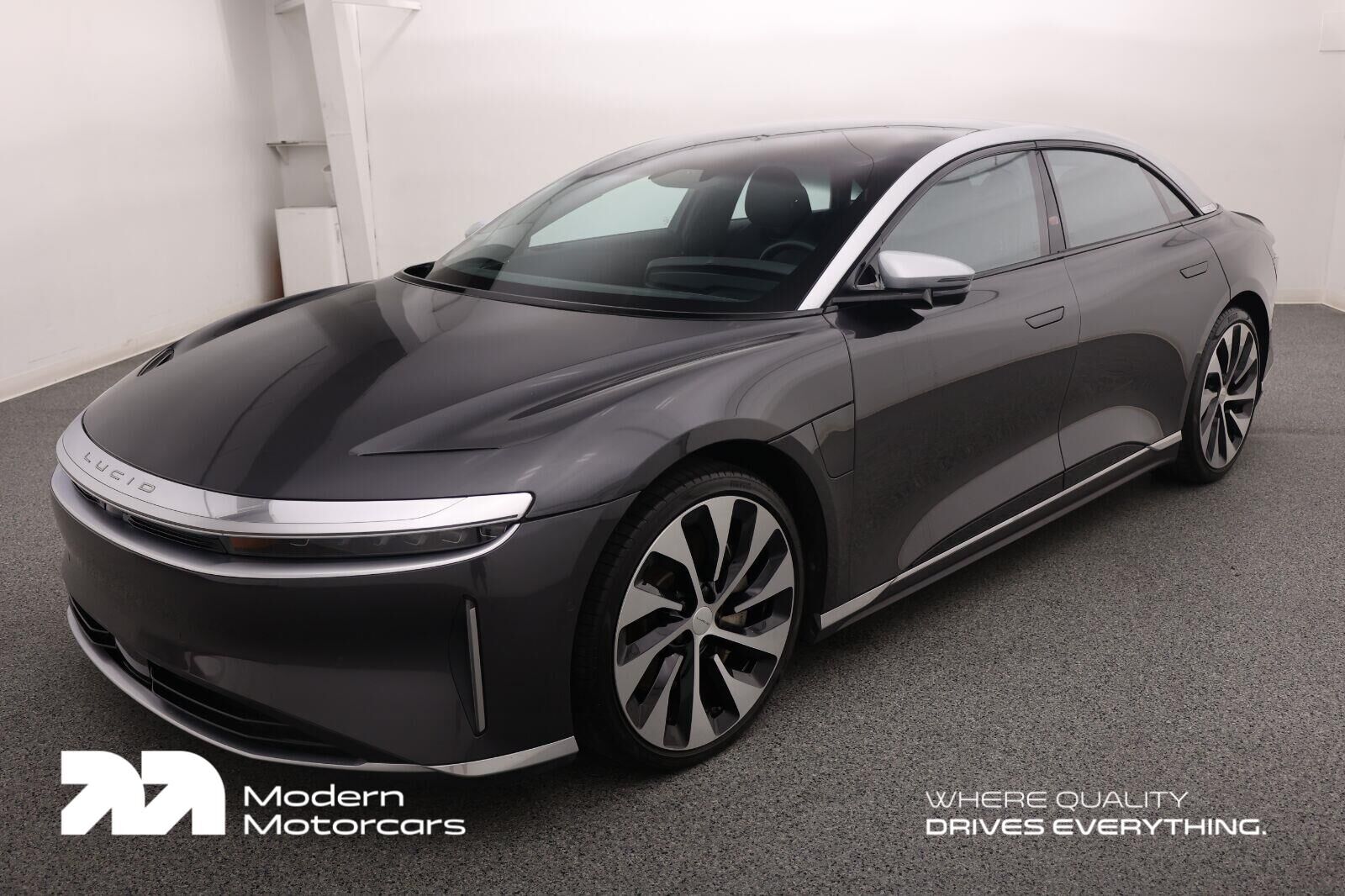 2023 LUCID MOTORS Air