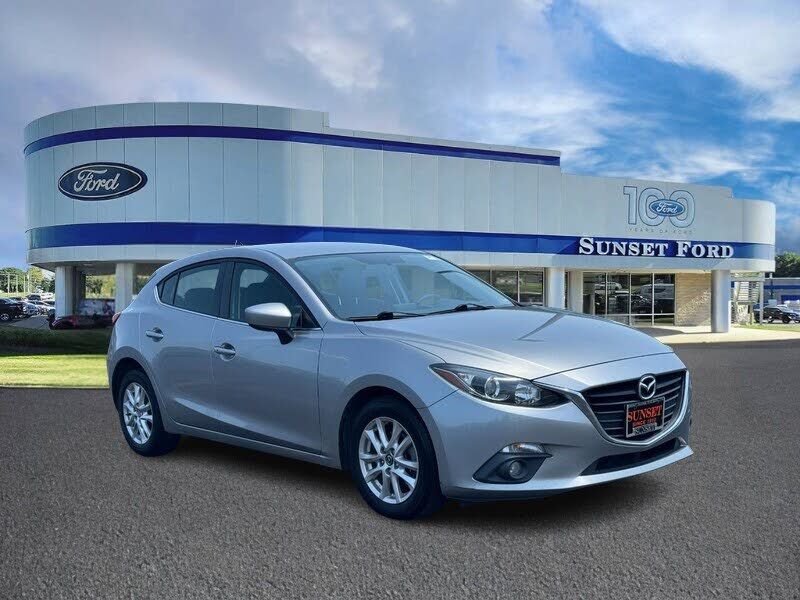 2015 MAZDA Mazda3
