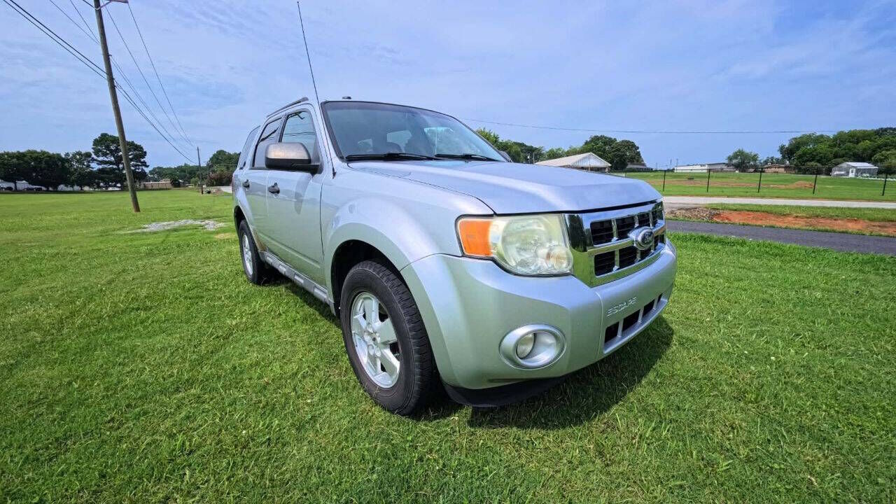 2010 FORD Escape
